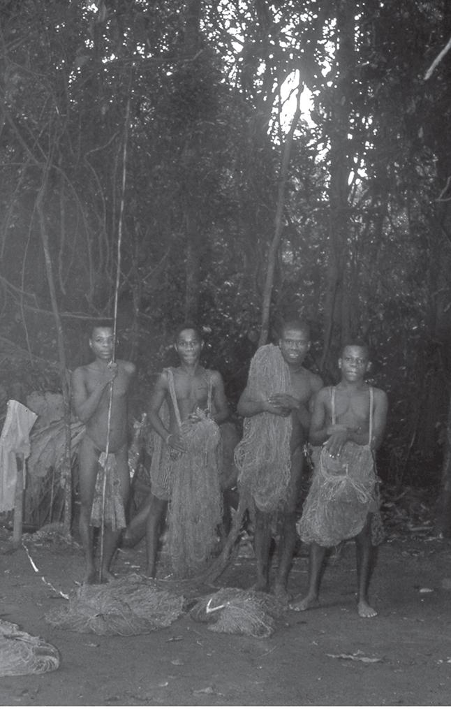 b-s-barry-s-hewlett-hunter-gatherers-of-the-congo-4.jpg