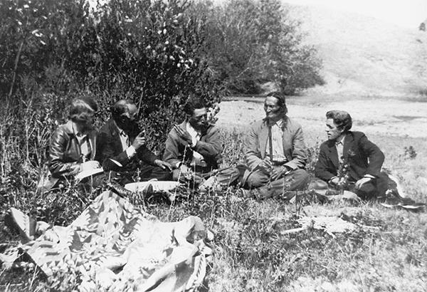j-g-john-g-neihardt-black-elk-speaks-10.jpg