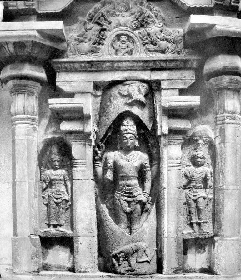 p-t-puspika-tracing-ancient-india-through-texts-an-12.jpg