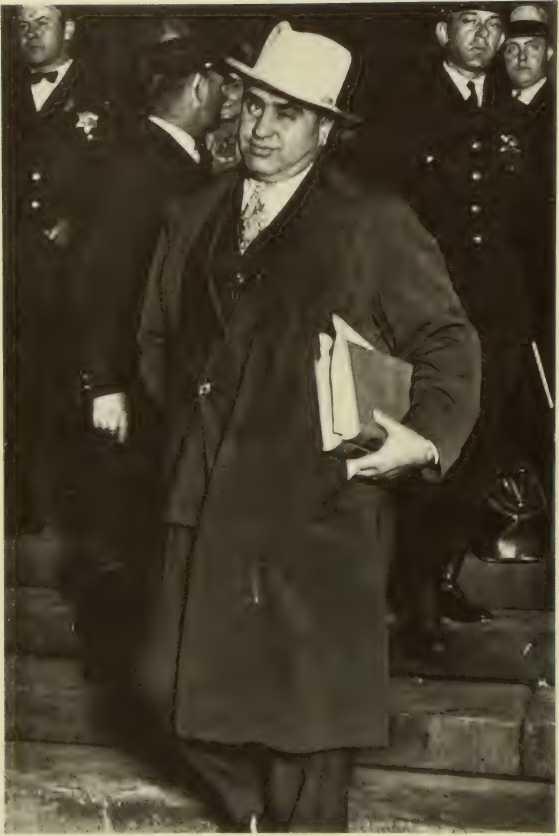 r-l-roger-lane-murder-in-america-22.jpg
