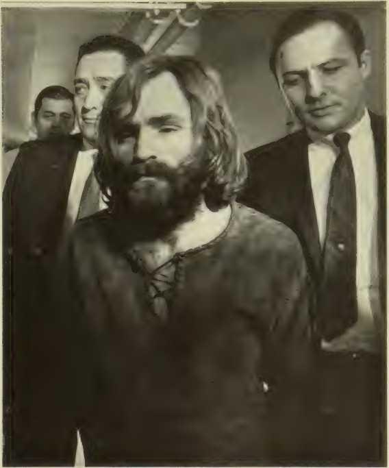 r-l-roger-lane-murder-in-america-26.jpg