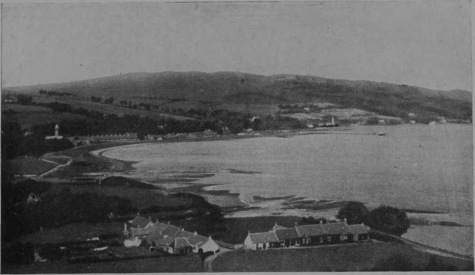 t-s-tom-s-hall-tramping-in-arran-first-edition-2.jpg